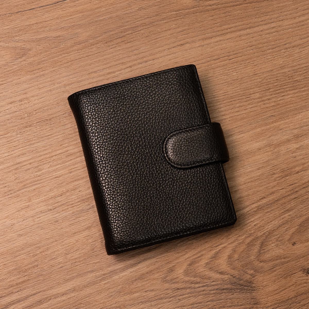 A7 Lychee Grain Leather Planner - Black x Mint Green - Techo Treats