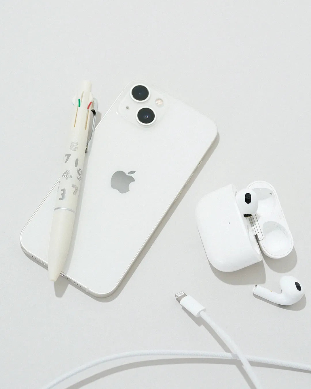 uni SOU・SOU Limited JETSTREAM 4&1 Lite Multifunction Ballpoint Pen 0.5mm (3 colors) - Playing with Numbers (Off White) by Techo Treats Stationery